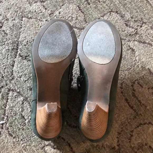 Booties - Picture 3 of 4